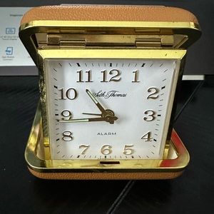 Vintage Seth Thomas Folding Wind Up Travel Alarm Clock W/ Luminous Hands Germany
